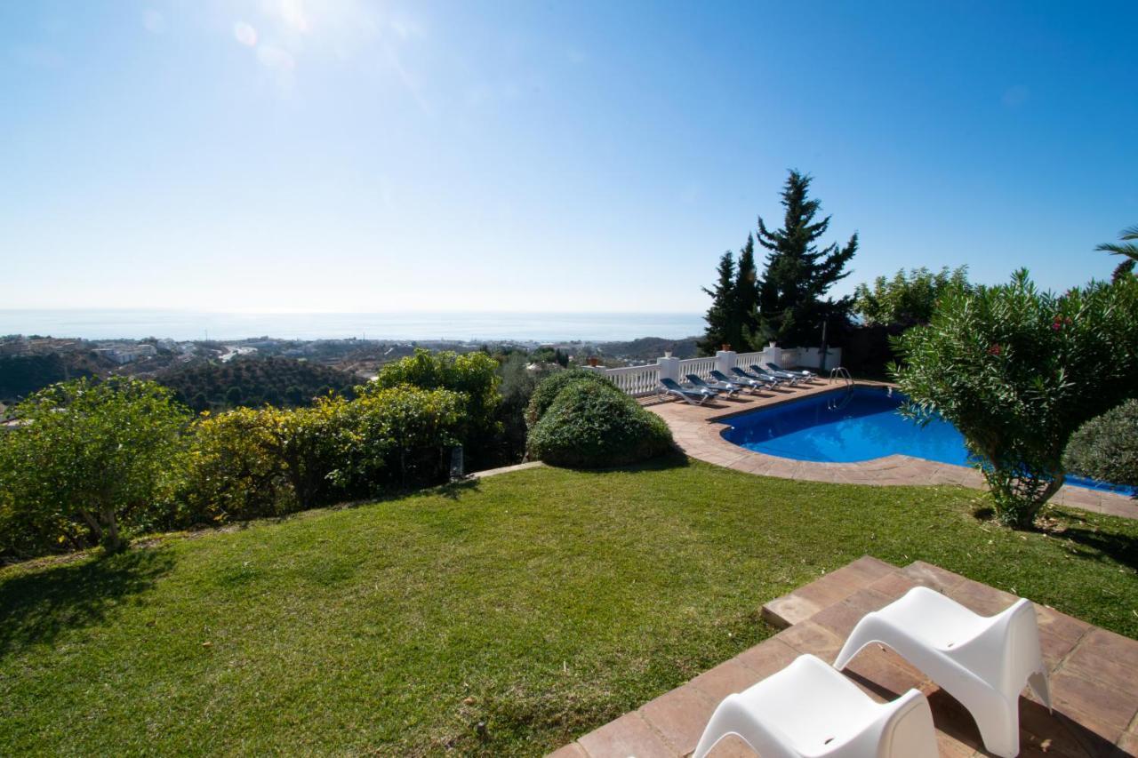 Gran Villa Con Vistas Al Mar Y Piscina Privada Málaga Kültér fotó