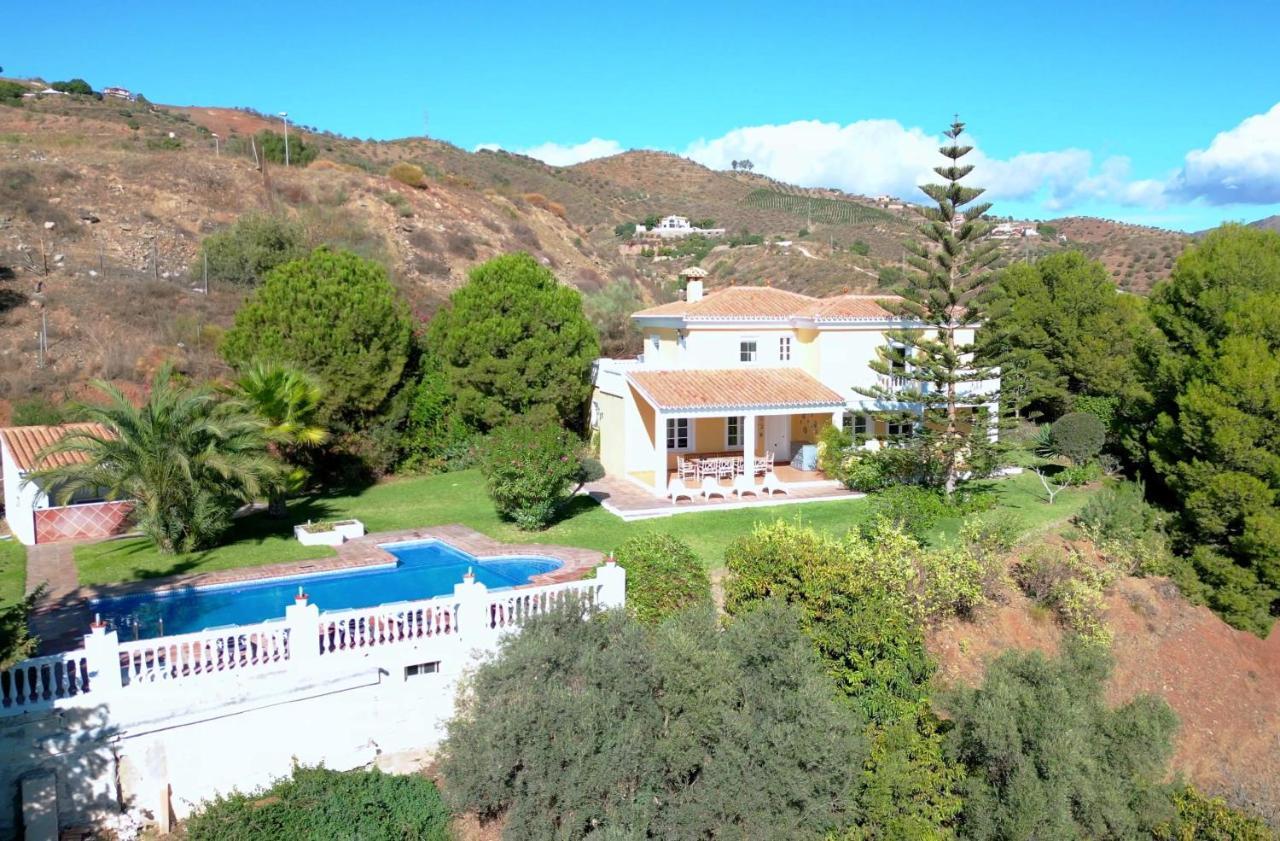 Gran Villa Con Vistas Al Mar Y Piscina Privada Málaga Kültér fotó