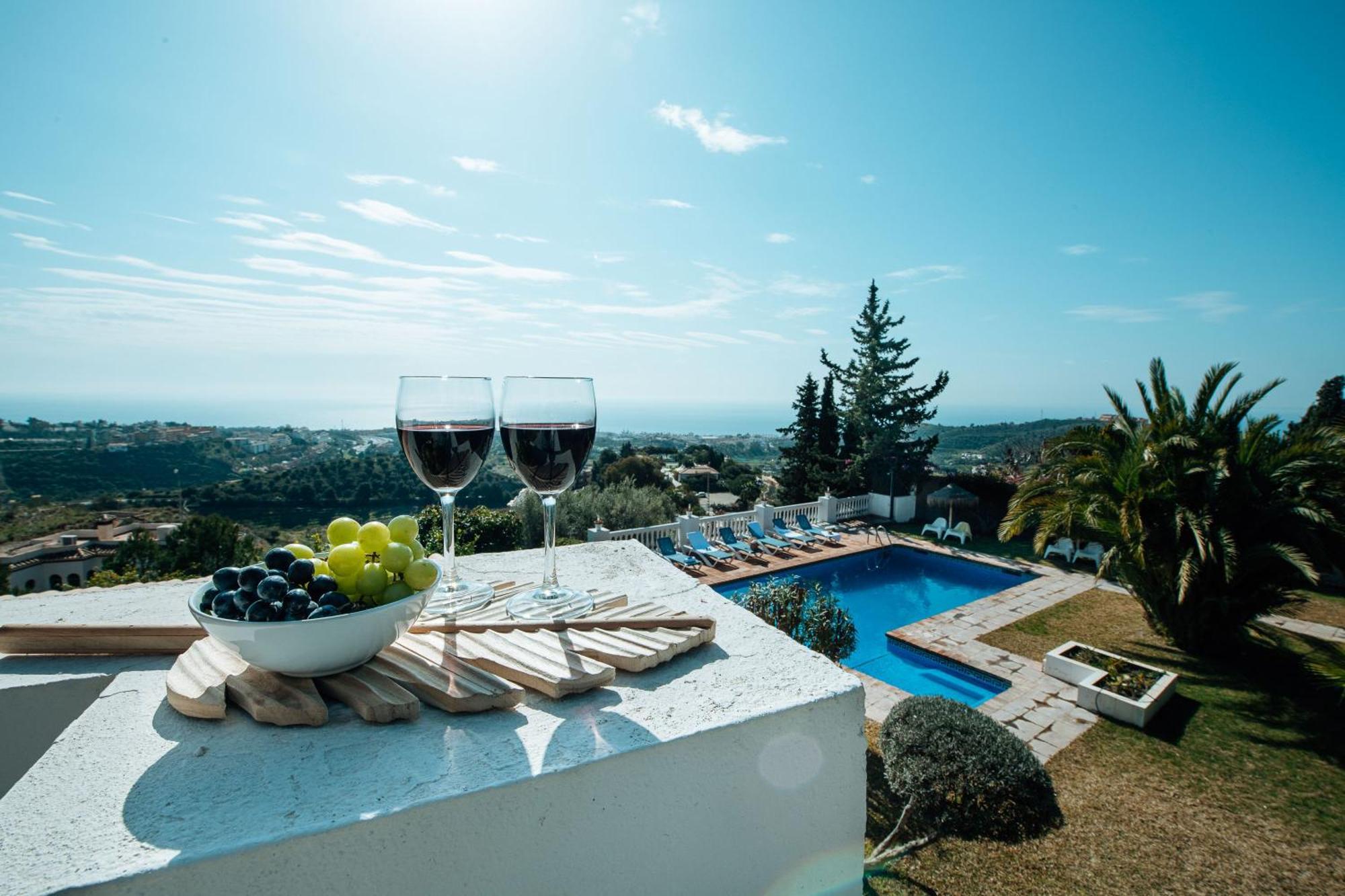 Gran Villa Con Vistas Al Mar Y Piscina Privada Málaga Kültér fotó